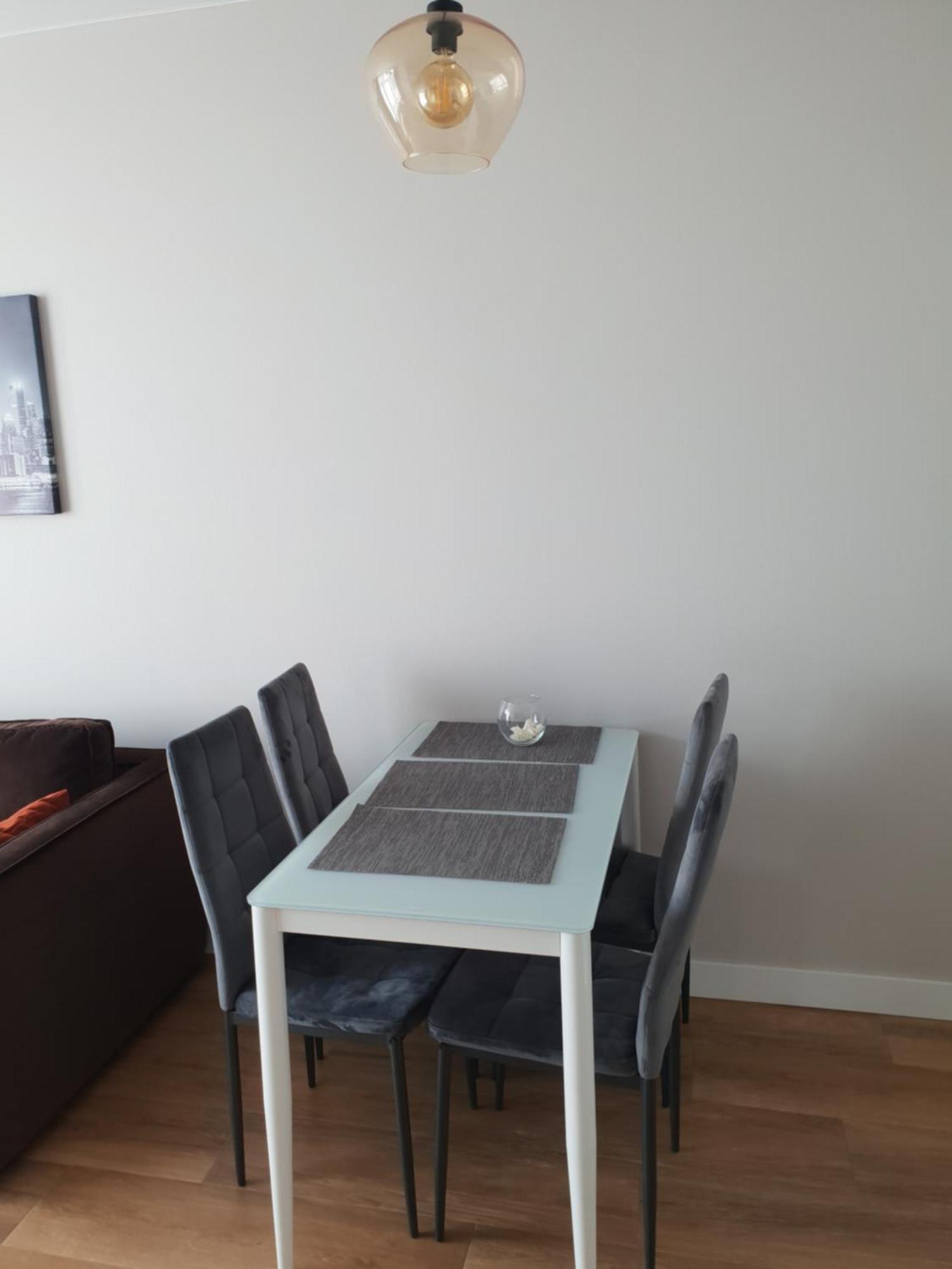 Nyvky Like Home - Fayna Town - Apt 398 基輔 客房 照片